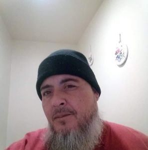 Meet your Posher, Isaias